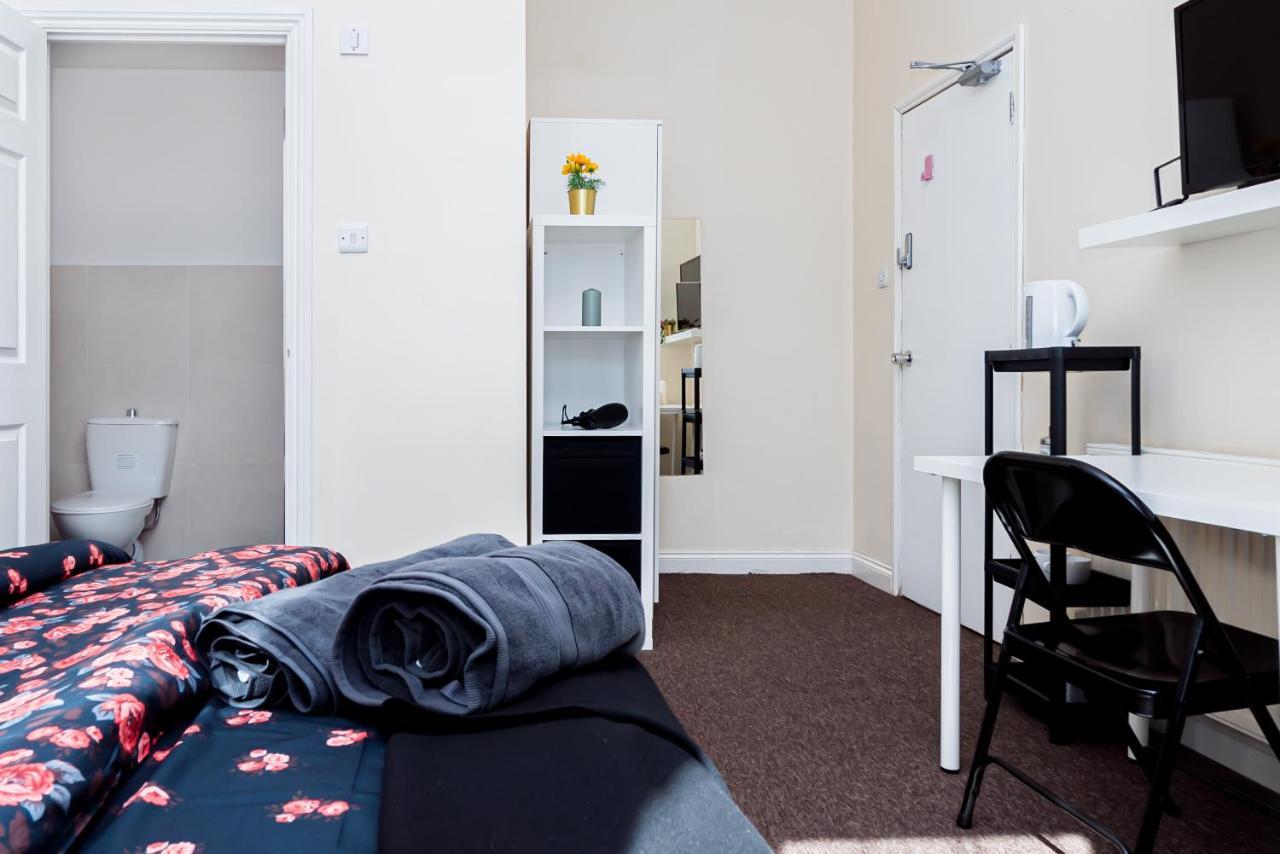 Shirley House 1, Guest House, Self Catering, Self Check In With Smart Locks, Use Of Fully Equipped Kitchen, Walking Distance To Southampton Central, Excellent Transport Links, Ideal For Longer Stays Екстер'єр фото
