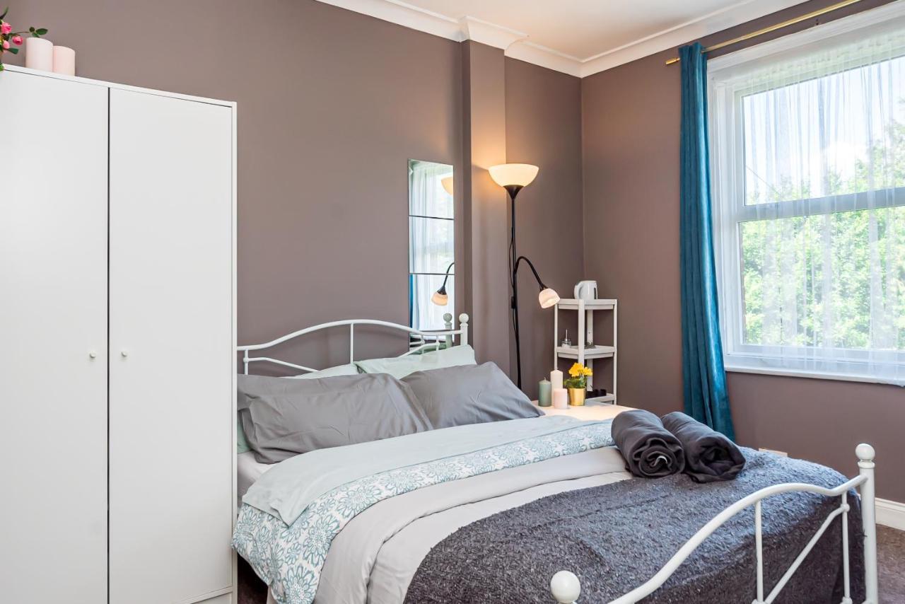 Shirley House 1, Guest House, Self Catering, Self Check In With Smart Locks, Use Of Fully Equipped Kitchen, Walking Distance To Southampton Central, Excellent Transport Links, Ideal For Longer Stays Екстер'єр фото
