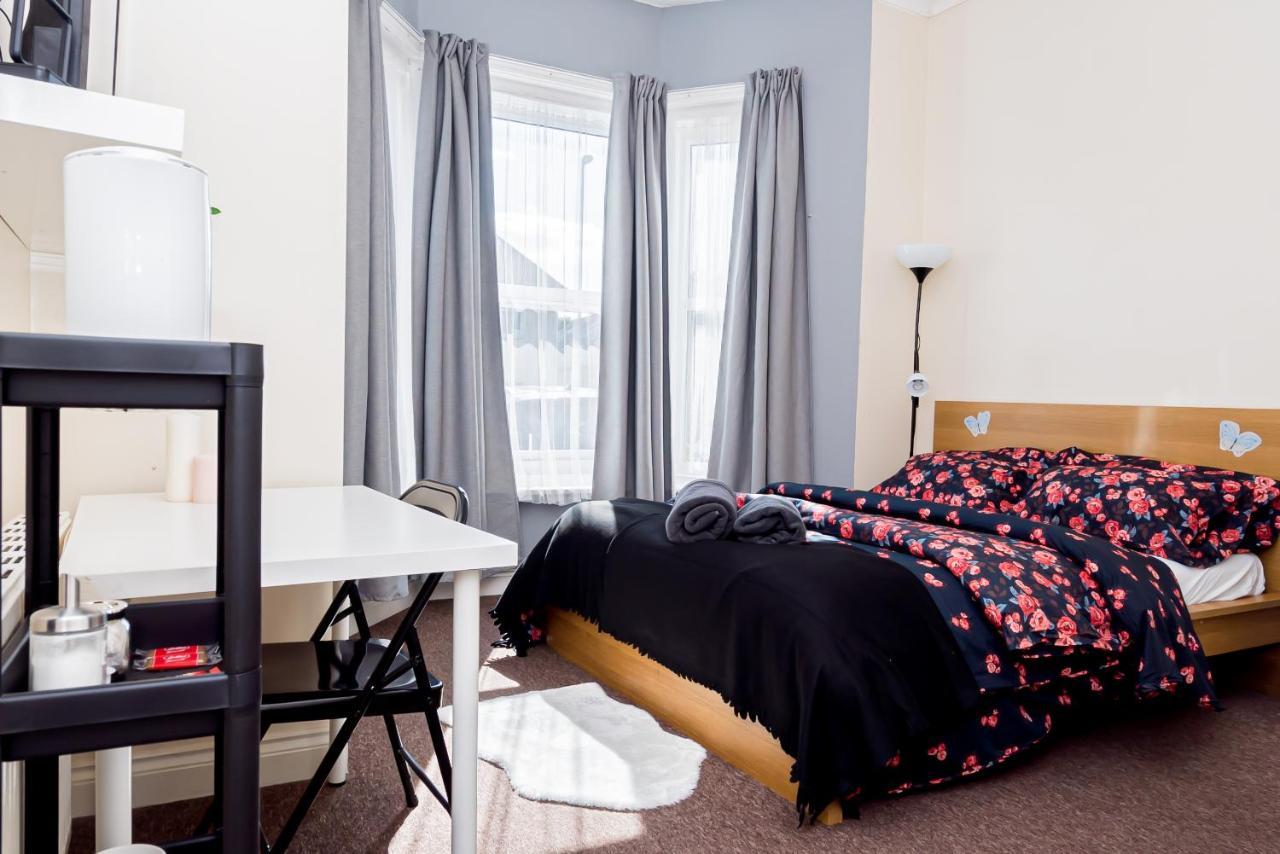 Shirley House 1, Guest House, Self Catering, Self Check In With Smart Locks, Use Of Fully Equipped Kitchen, Walking Distance To Southampton Central, Excellent Transport Links, Ideal For Longer Stays Екстер'єр фото