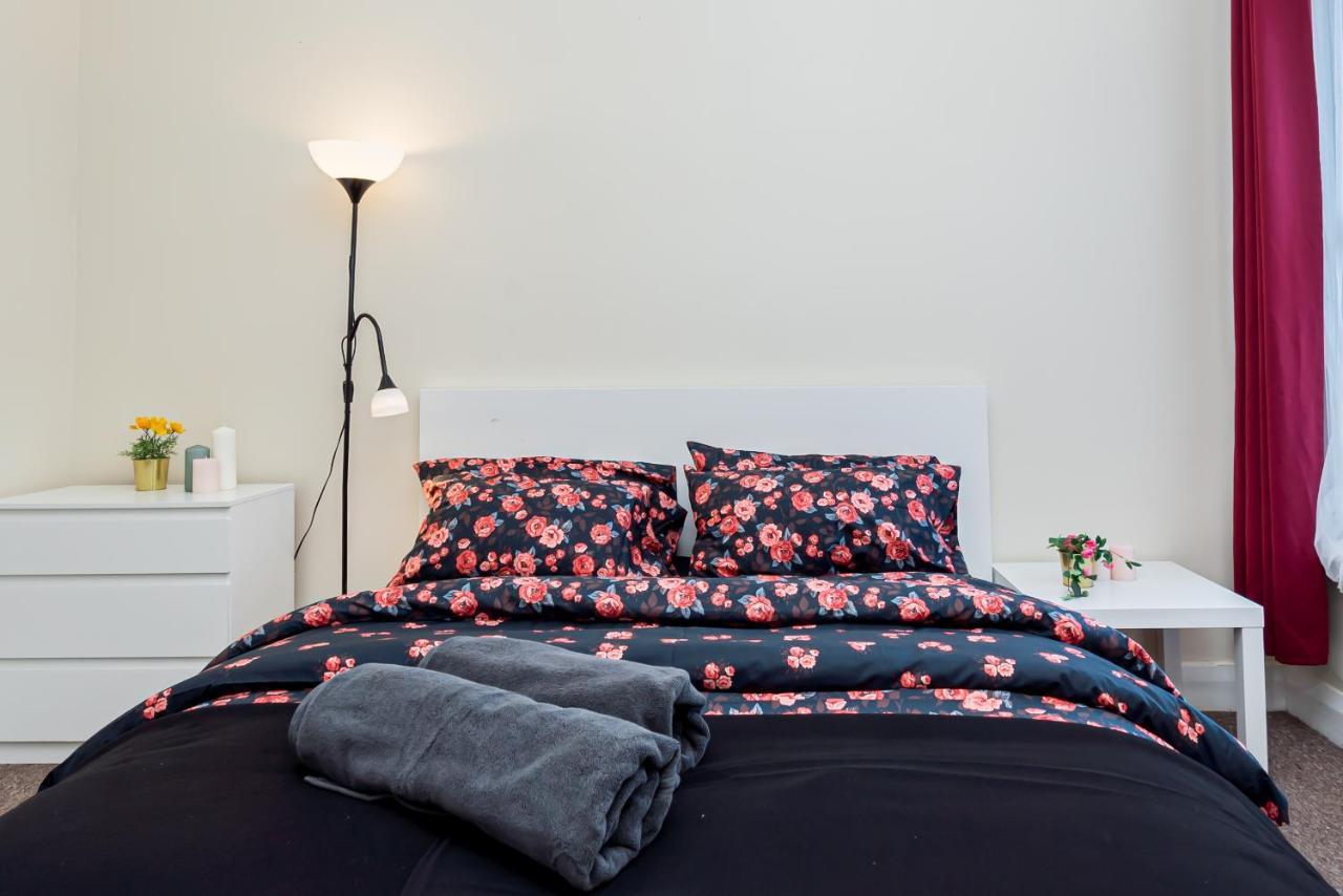 Shirley House 1, Guest House, Self Catering, Self Check In With Smart Locks, Use Of Fully Equipped Kitchen, Walking Distance To Southampton Central, Excellent Transport Links, Ideal For Longer Stays Екстер'єр фото