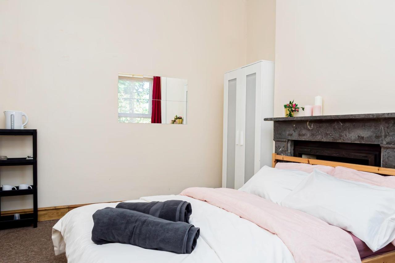 Shirley House 1, Guest House, Self Catering, Self Check In With Smart Locks, Use Of Fully Equipped Kitchen, Walking Distance To Southampton Central, Excellent Transport Links, Ideal For Longer Stays Екстер'єр фото