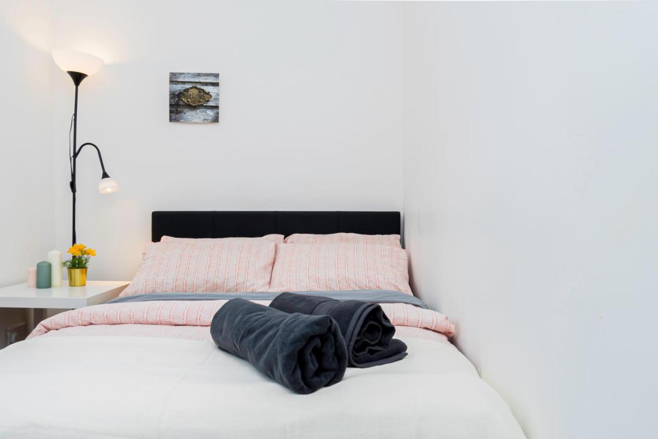 Shirley House 1, Guest House, Self Catering, Self Check In With Smart Locks, Use Of Fully Equipped Kitchen, Walking Distance To Southampton Central, Excellent Transport Links, Ideal For Longer Stays Екстер'єр фото