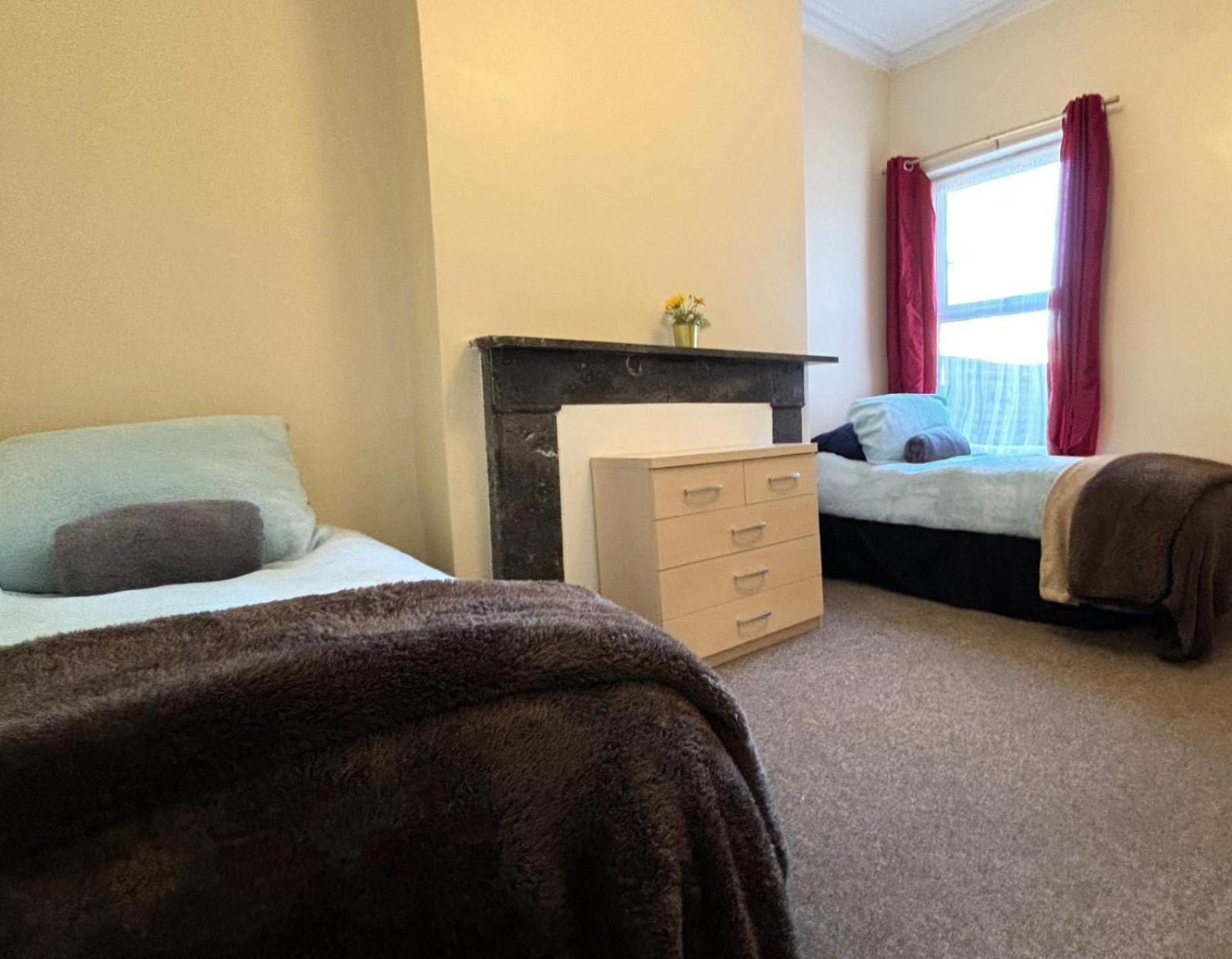 Shirley House 1, Guest House, Self Catering, Self Check In With Smart Locks, Use Of Fully Equipped Kitchen, Walking Distance To Southampton Central, Excellent Transport Links, Ideal For Longer Stays Екстер'єр фото